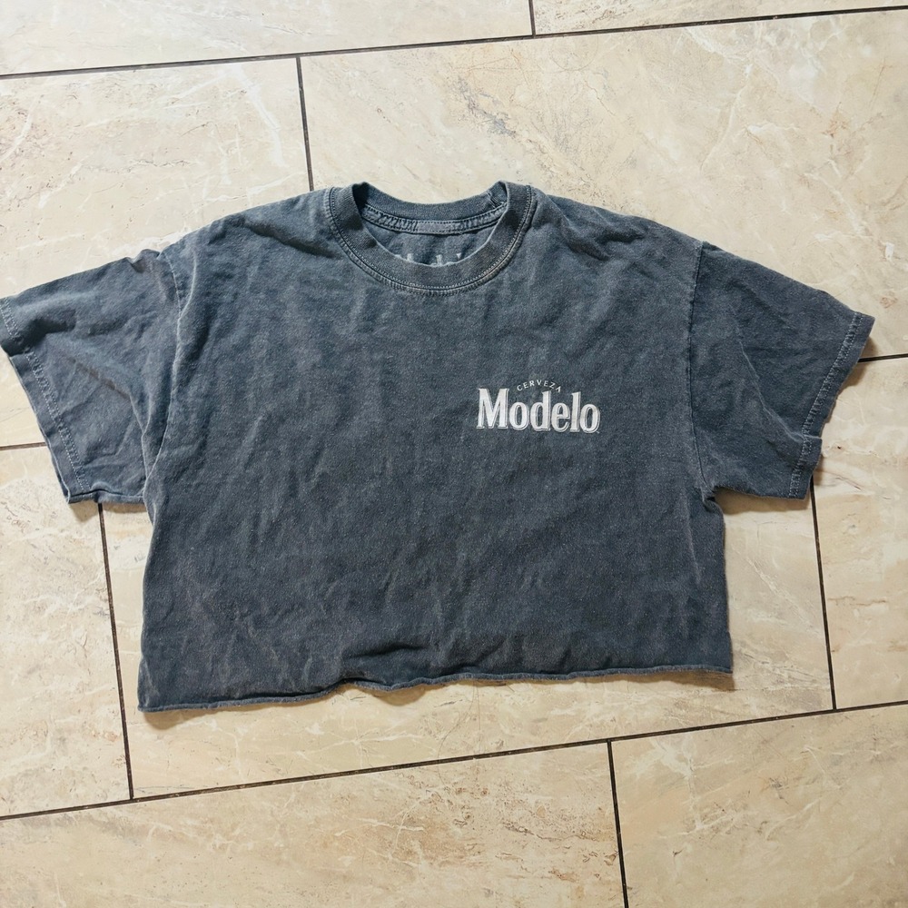 Modelo Especial Cerveza Graphic Crop Top Shirt Charcoal Mineral Wash Medium
